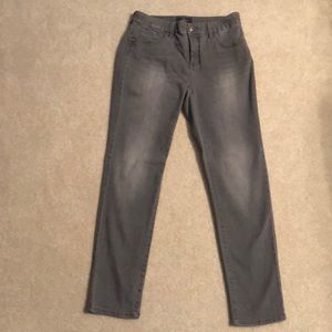 Chico’s So slimming gray ankle jean size00